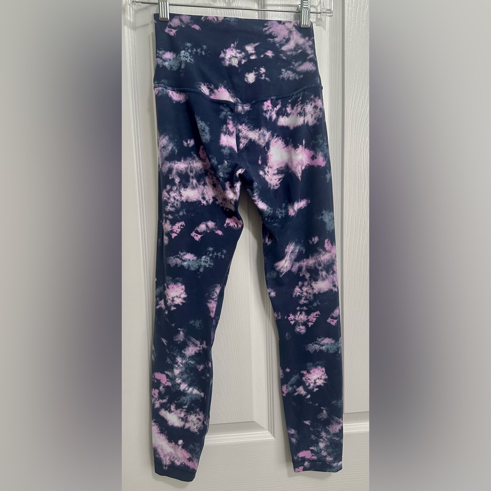 Lululemon Align High Rise 25” Leggings - blue/pink tie dye - Size 4 - Picture 6 of 8